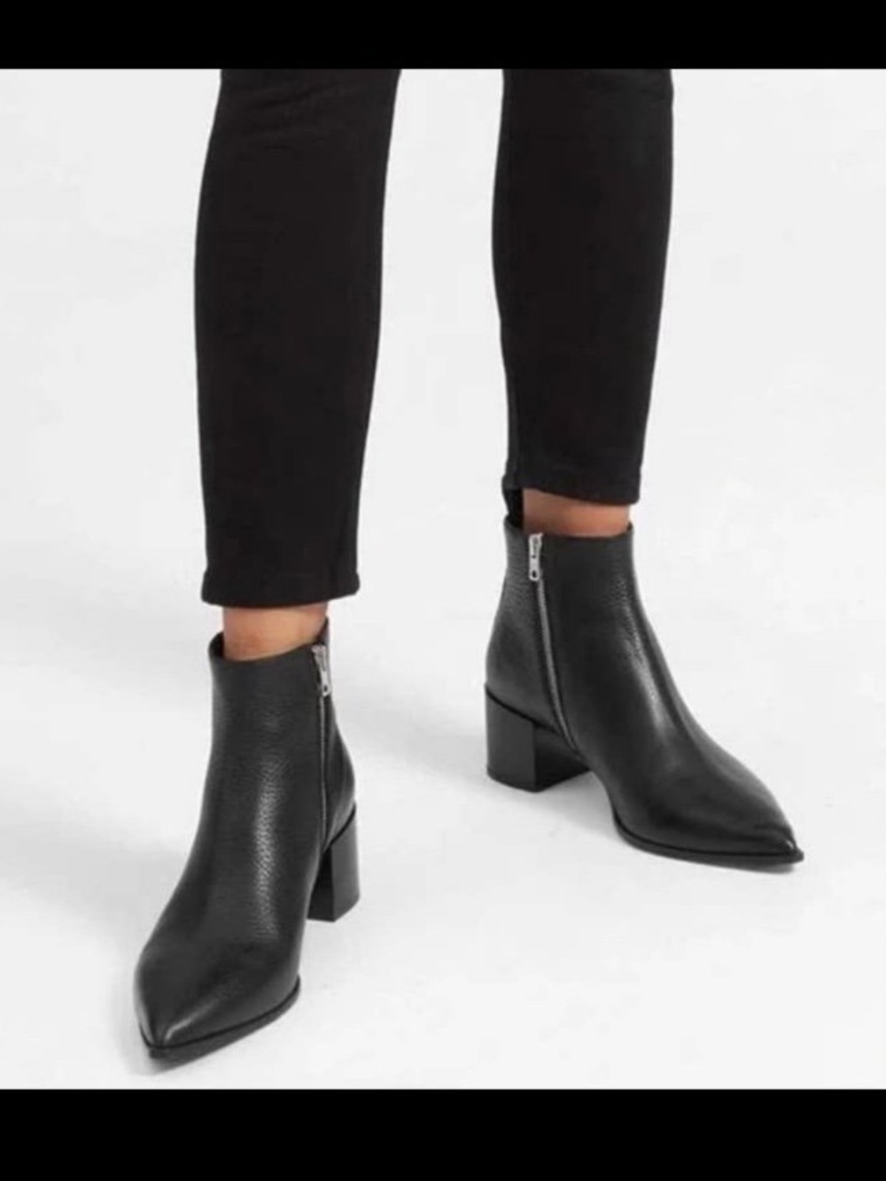 Everlane The Boss Boot Black Pebbled Leather Pointed Toe Ankle Bootie Size 9.5